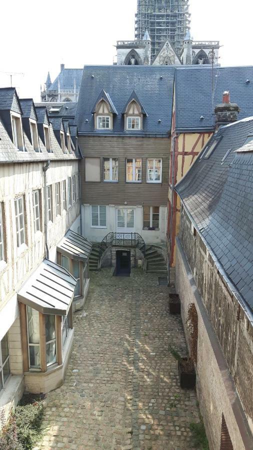 Centre historique l'authentique Saint Nicolas ou le bourdon de la Cathédrale Rouen Extérieur photo